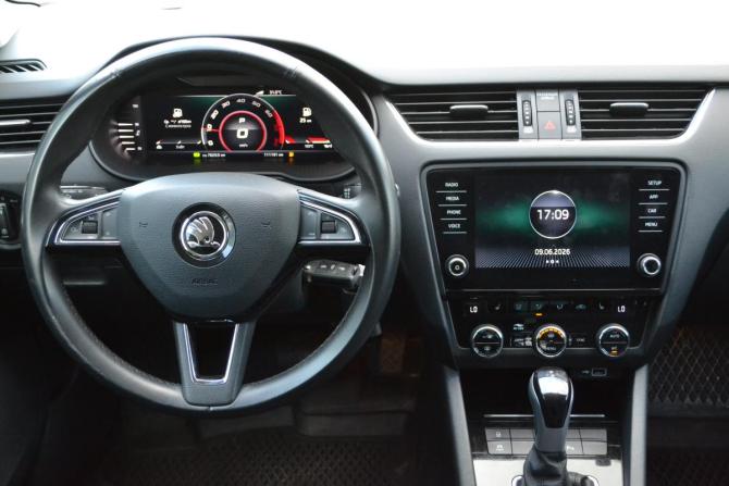 Skoda Octavia III (A7) Рестайлинг с пробегом 2019 года, цена 2 290 000 рублей, 111130 км, лифтбек, Автокод Объявления