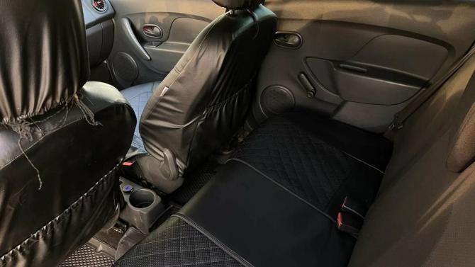 Renault Sandero II Рестайлинг с пробегом 2019 года, цена 790 000 рублей, 294236 км, хэтчбек, Автокод Объявления