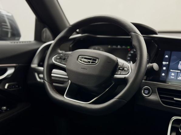 Geely Tugella I Рестайлинг с пробегом 2023 года, цена 2 965 000 рублей, 43637 км, внедорожник, Автокод Объявления