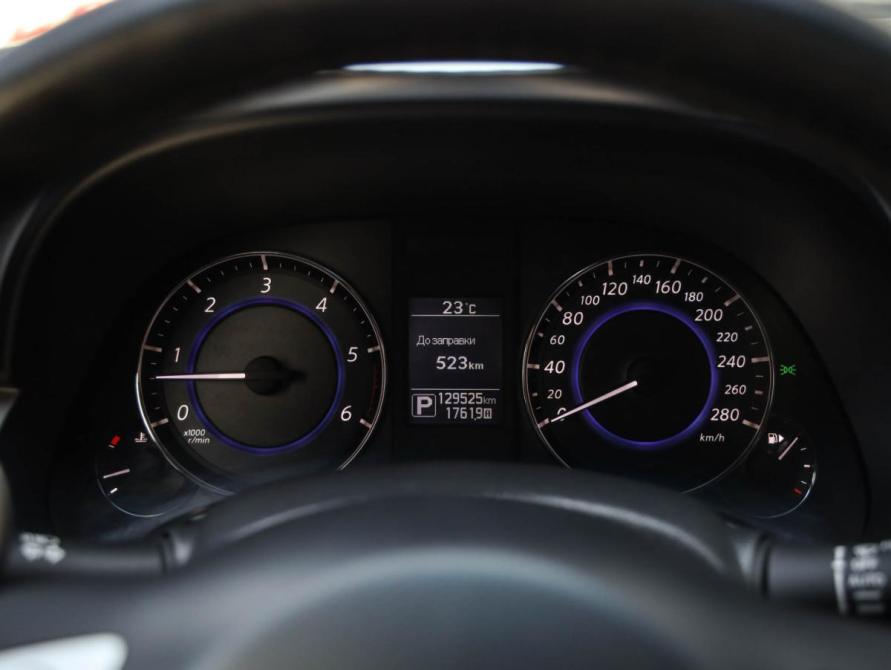 Infiniti QX70 Санкт-Петербург  - изображение 15