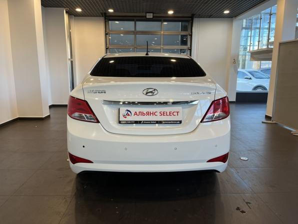 Hyundai Solaris I Рестайлинг с пробегом 2015 года, цена 1 100 000 рублей, 126726 км, седан, Автокод Объявления