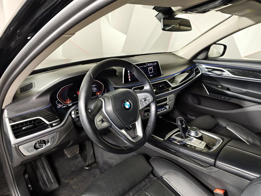 BMW 7 серии VI (G11/G12) Рестайлинг Москва  - изображение 12