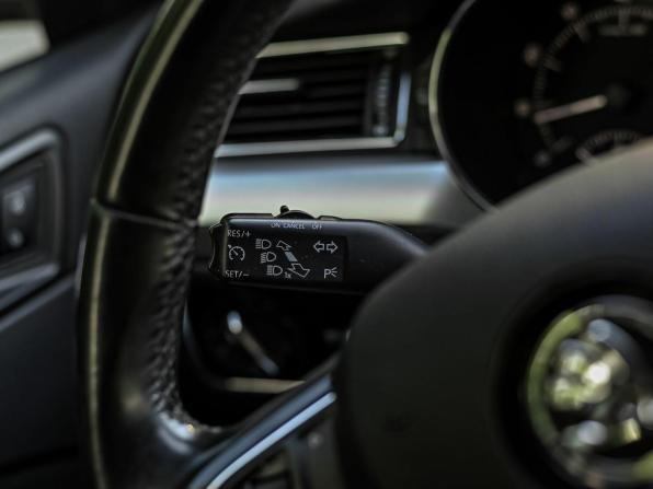 Skoda Superb II Рестайлинг с пробегом 2014 года, цена 1 000 000 рублей, 221774 км, лифтбек, Автокод Объявления