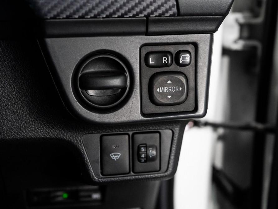 Toyota Corolla XI (E160 E170 E180) Иркутск  - изображение 15