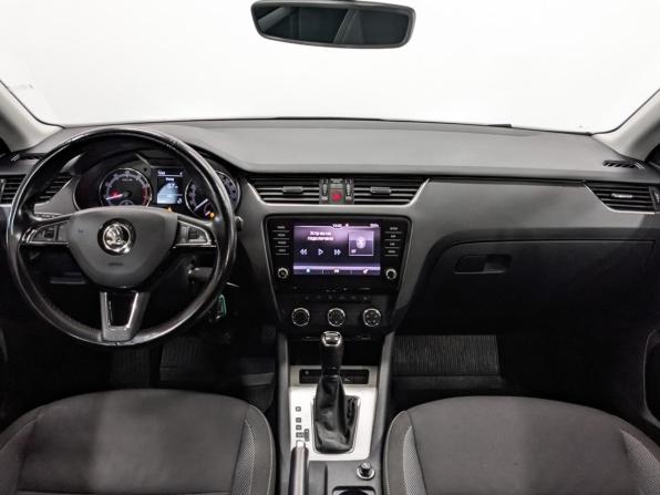 Skoda Octavia III (A7) Рестайлинг с пробегом 2020 года, цена 1 795 000 рублей, 84909 км, лифтбек, Автокод Объявления