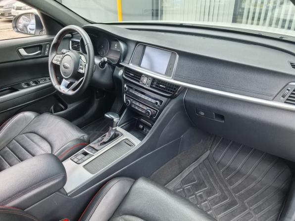 Kia Optima IV Рестайлинг с пробегом 2019 года, цена 1 956 000 рублей, 124640 км, седан, Автокод Объявления