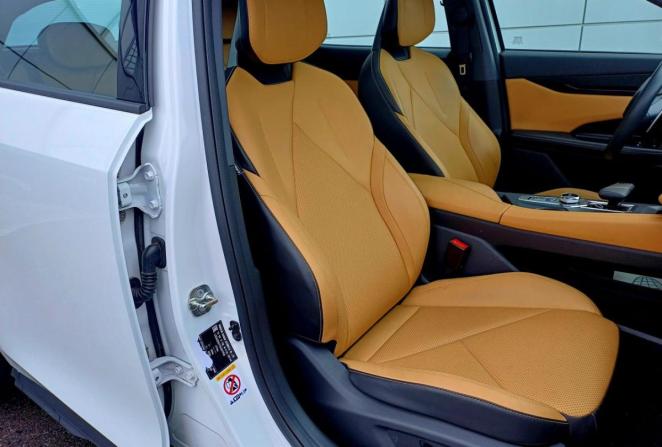 Changan UNI-V I с пробегом 2023 года, цена 2 300 000 рублей, 41145 км, лифтбек, Автокод Объявления