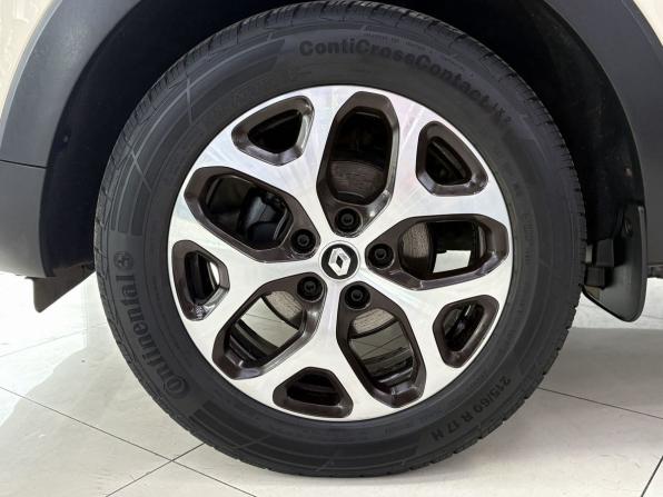 Renault Kaptur I с пробегом 2018 года, цена 1 695 000 рублей, 40051 км, внедорожник, Автокод Объявления