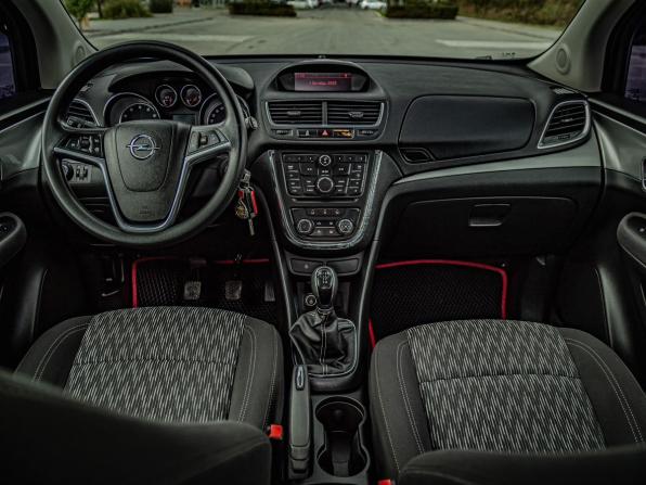 Opel Mokka I с пробегом 2014 года, цена 979 000 рублей, 129877 км, внедорожник, Автокод Объявления