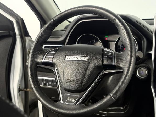 Haval M6 II с пробегом 2023 года, цена 1 915 000 рублей, 44392 км, внедорожник, Автокод Объявления
