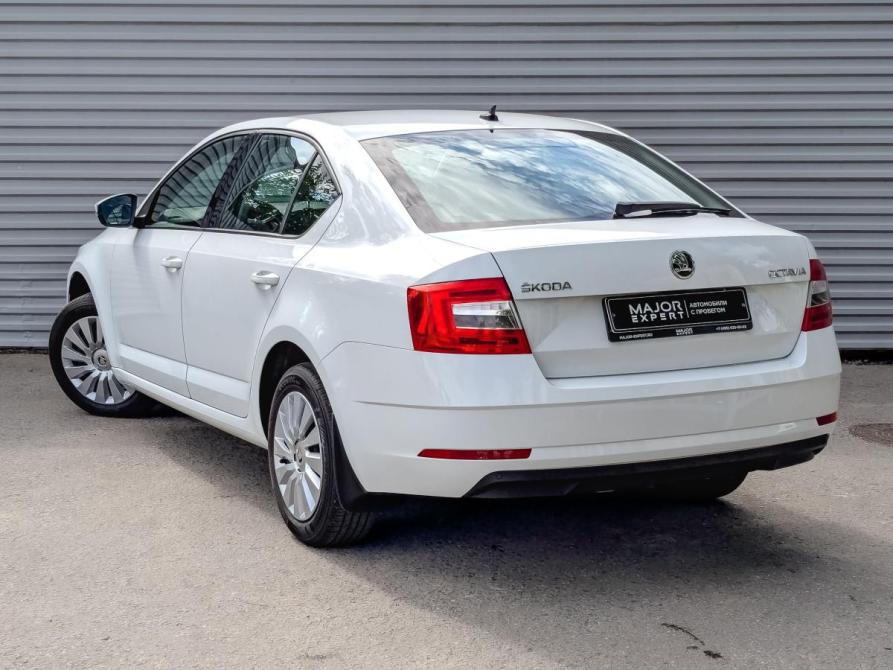 Skoda Octavia III (A7) Рестайлинг Москва  - изображение 7
