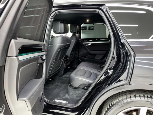 Volkswagen Touareg III с пробегом 2019 года, цена 5 550 000 рублей, 107633 км, внедорожник, Автокод Объявления