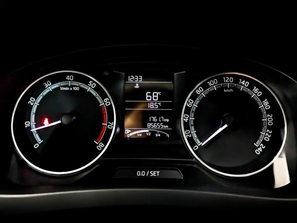 Skoda Rapid I Рестайлинг с пробегом 2018 года, цена 1 165 000 рублей, 85625 км, лифтбек, Автокод Объявления