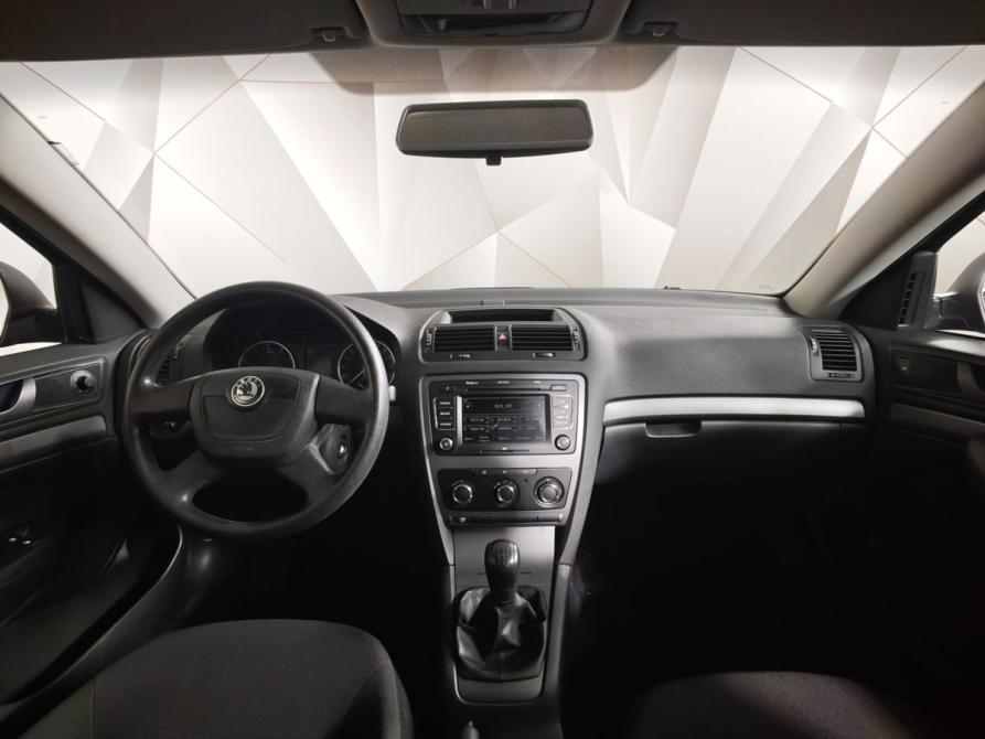Skoda Octavia II (A5) Рестайлинг Москва  - изображение 13