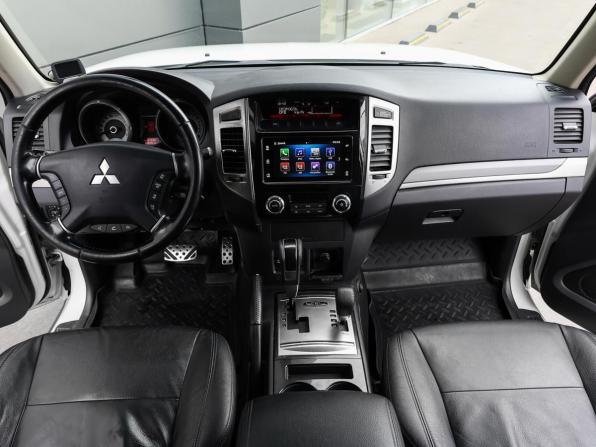 Mitsubishi Pajero IV Рестайлинг 2 с пробегом 2019 года, цена 3 198 000 рублей, 110758 км, внедорожник, Автокод Объявления