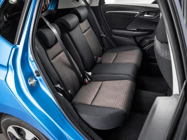 Honda Fit III Рестайлинг с пробегом 2018 года, цена 1 099 000 рублей, 183376 км, хэтчбек, Автокод Объявления