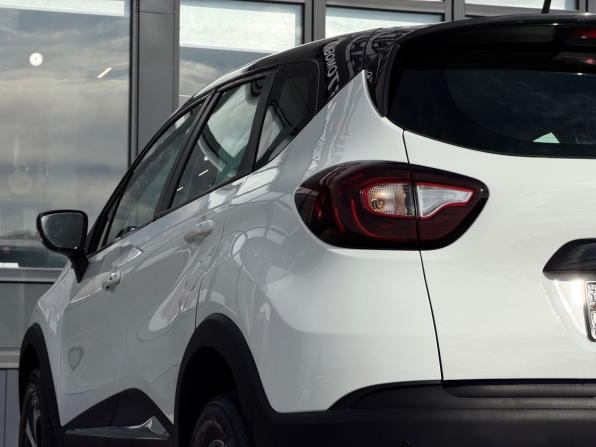 Renault Kaptur I Рестайлинг с пробегом 2021 года, цена 1 299 000 рублей, 87165 км, внедорожник, Автокод Объявления