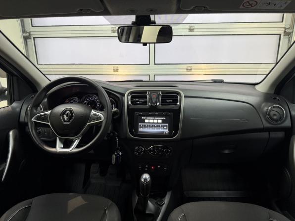 Renault Sandero II Рестайлинг с пробегом 2019 года, цена 1 349 000 рублей, 49043 км, хэтчбек, Автокод Объявления