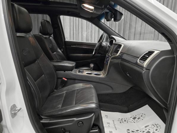 Jeep Grand Cherokee IV (WK2) Рестайлинг с пробегом 2013 года, цена 2 170 000 рублей, 186000 км, внедорожник, Автокод Объявления