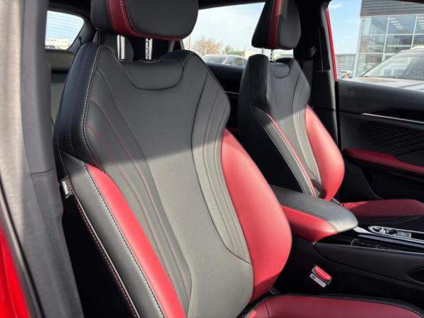 Geely Coolray I Рестайлинг с пробегом 2024 года, цена 1 880 000 рублей, 40785 км, внедорожник, Автокод Объявления