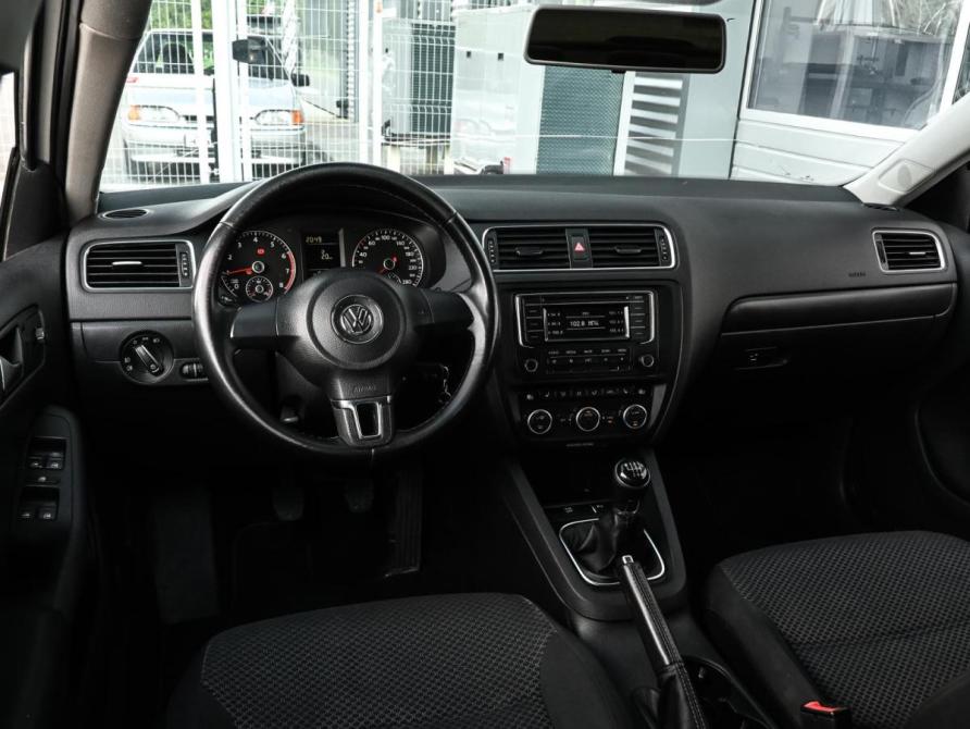 Volkswagen Jetta VI Рестайлинг Волгоград  - изображение 6