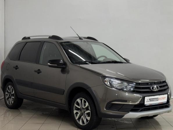 Lada (ВАЗ) Granta I Рестайлинг с пробегом 2019 года, цена 699 000 рублей, 100146 км, универсал, Автокод Объявления