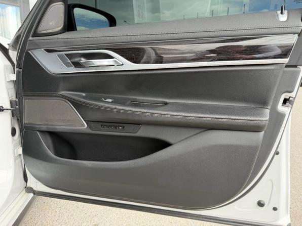 BMW 7 серии VI (G11/G12) с пробегом 2018 года, цена 5 238 500 рублей, 64327 км, седан, Автокод Объявления