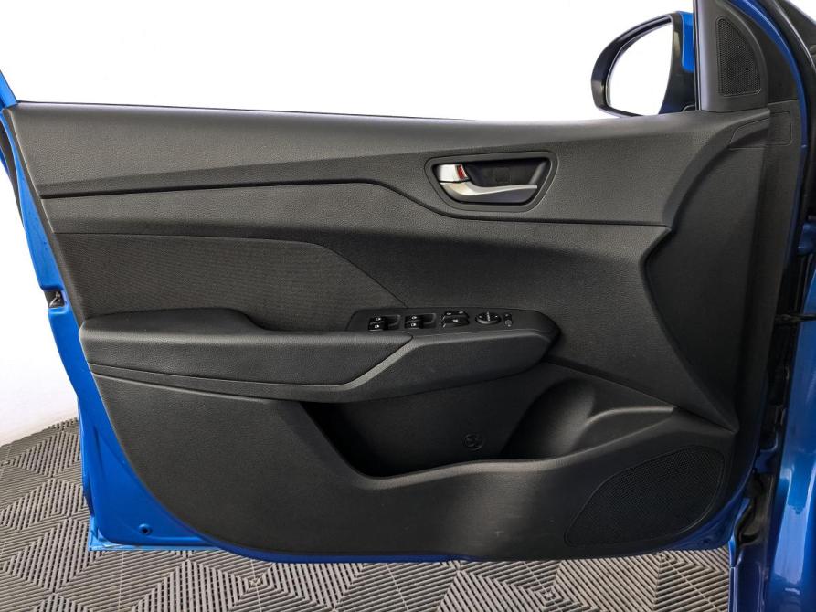 Hyundai Solaris II Москва  - изображение 19