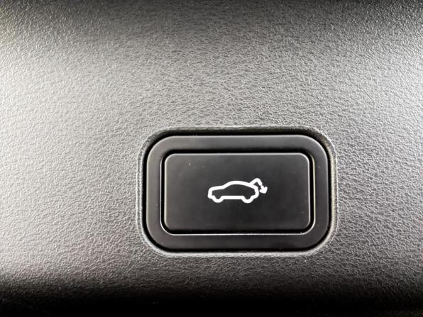 Geely Monjaro I с пробегом 2022 года, цена 3 175 000 рублей, 46423 км, внедорожник, Автокод Объявления