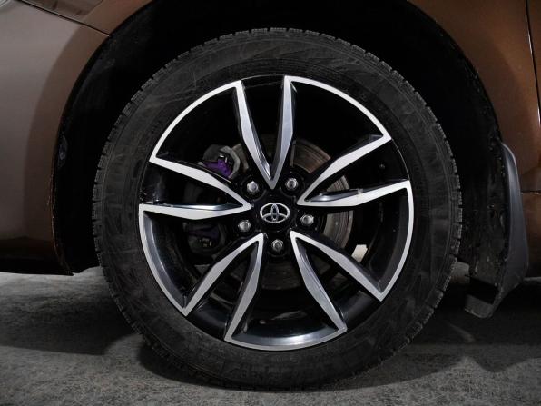 Toyota Camry VII (XV50) Рестайлинг 2 с пробегом 2018 года, цена 2 199 500 рублей, 215802 км, седан, Автокод Объявления