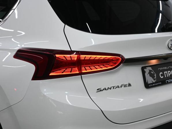 Hyundai Santa Fe IV с пробегом 2020 года, цена 3 119 900 рублей, 122683 км, внедорожник, Автокод Объявления