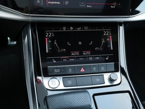 Audi Q8 I (4M) с пробегом 2018 года, цена 5 249 000 рублей, 122756 км, внедорожник, Автокод Объявления