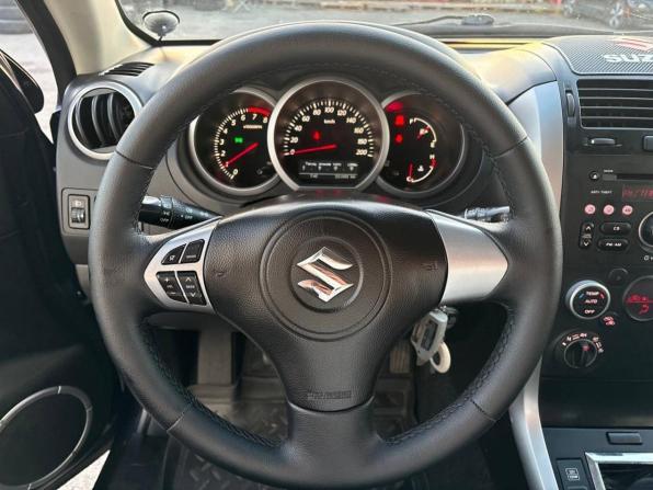 Suzuki Grand Vitara II Рестайлинг с пробегом 2010 года, цена 830 000 рублей, 201000 км, внедорожник, Автокод Объявления