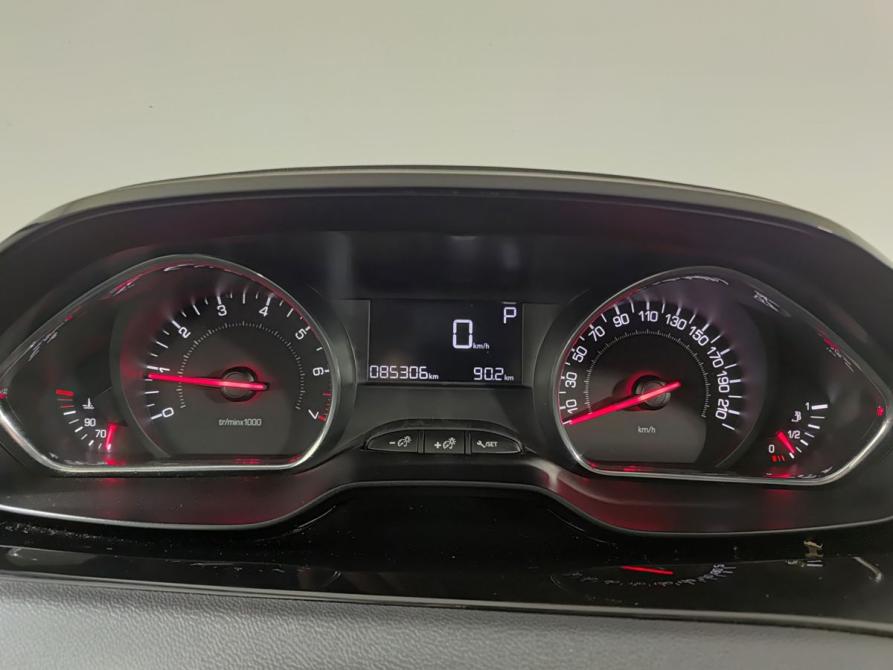 Peugeot 208 I Уфа  - изображение 16