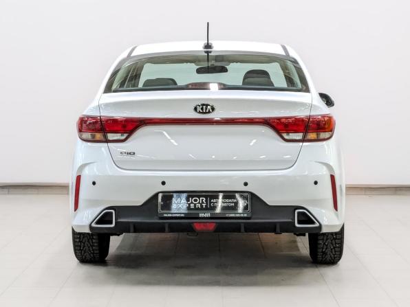 Kia Rio IV Рестайлинг с пробегом 2021 года, цена 1 555 000 рублей, 59692 км, седан, Автокод Объявления