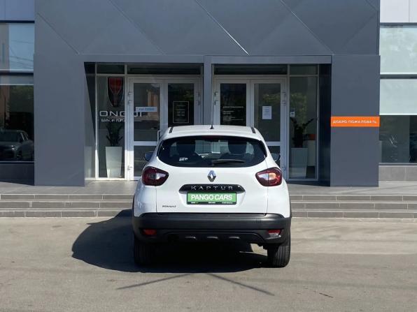Renault Kaptur I с пробегом 2017 года, цена 985 000 рублей, 153000 км, внедорожник, Автокод Объявления