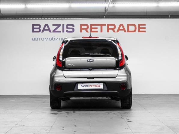 Kia Soul II Рестайлинг с пробегом 2017 года, цена 1 400 000 рублей, 186474 км, хэтчбек, Автокод Объявления
