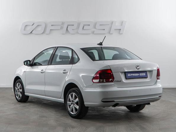 Volkswagen Polo V Рестайлинг с пробегом 2020 года, цена 1 346 077 рублей, 141332 км, седан, Автокод Объявления
