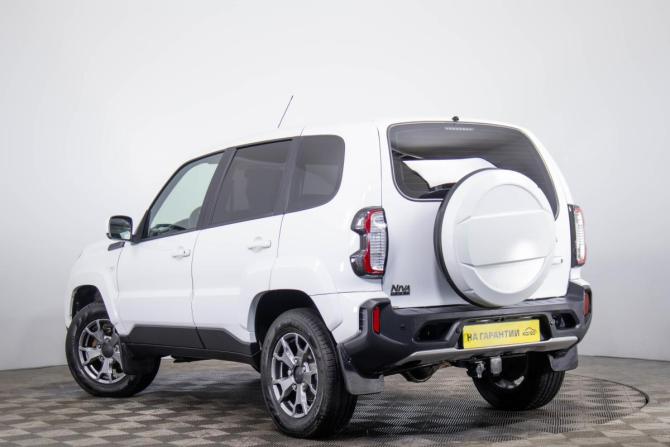 Lada (ВАЗ) Niva Travel I с пробегом 2024 года, цена 1 549 000 рублей, 12300 км, внедорожник, Автокод Объявления