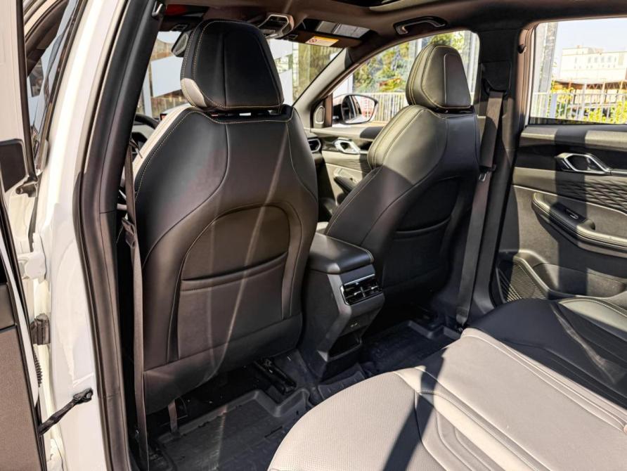 Geely Coolray I Рестайлинг 2 Ставрополь  - изображение 11