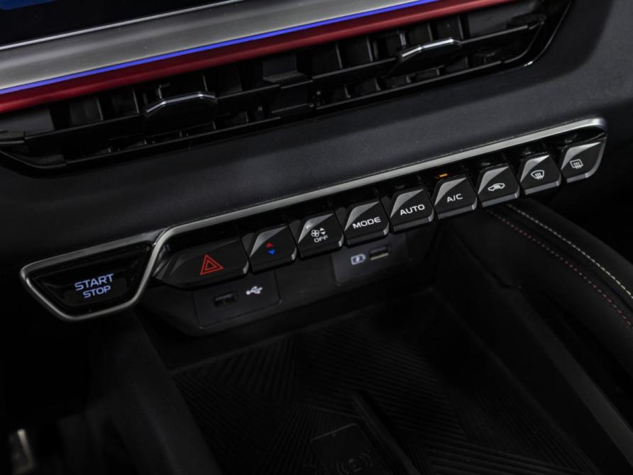 Geely Coolray I Рестайлинг Москва  - изображение 15