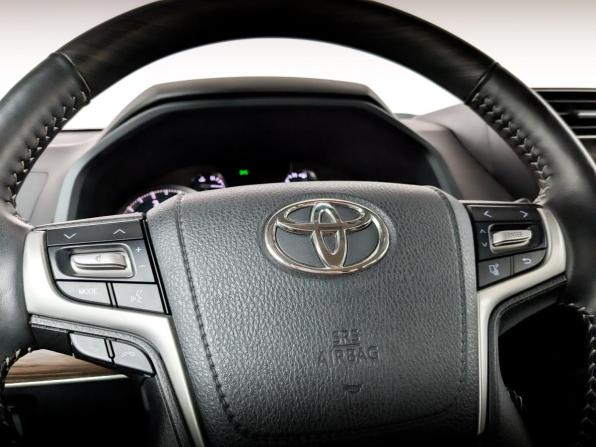 Toyota Land Cruiser Prado 150 Series Рестайлинг 3 с пробегом 2021 года, цена 6 770 000 рублей, 58000 км, внедорожник, Автокод Объявления