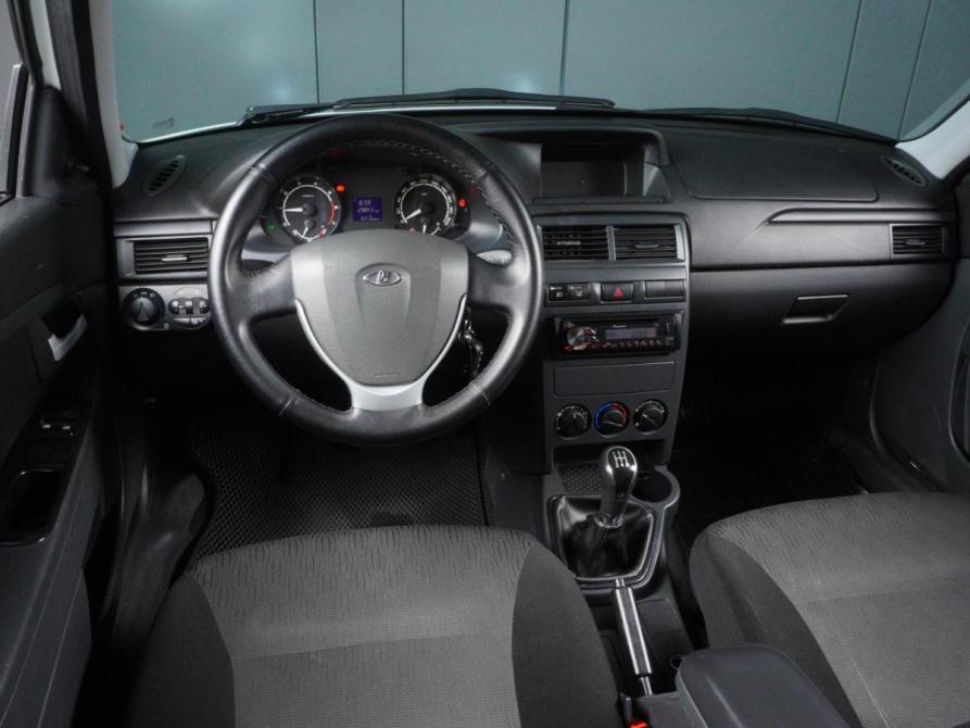 Lada (ВАЗ) Priora I Рестайлинг Минеральные Воды  - изображение 6