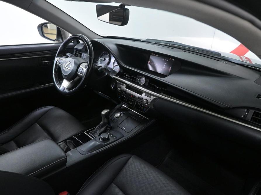 Lexus ES VI Рестайлинг Москва  - изображение 10