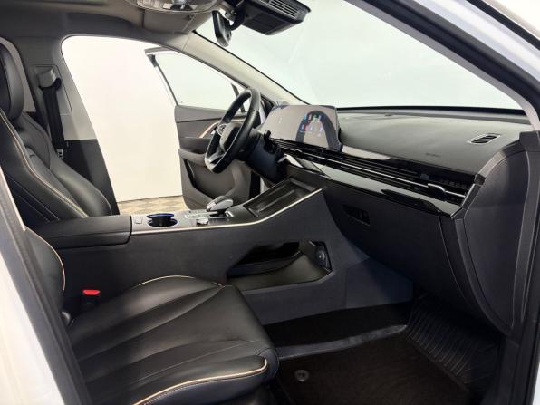 Omoda C5 I с пробегом 2023 года, цена 1 900 000 рублей, 25998 км, внедорожник, Автокод Объявления
