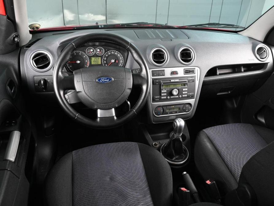 Ford Fusion I Рестайлинг Ростов-на-Дону  - изображение 6