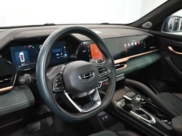 Geely Monjaro I с пробегом 2023 года, цена 2 910 000 рублей, 109631 км, внедорожник, Автокод Объявления