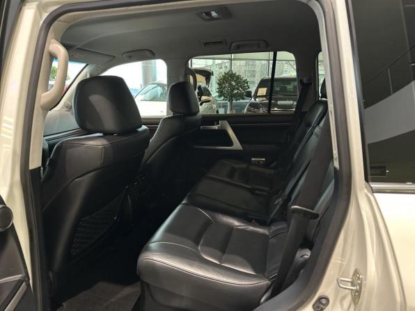 Toyota Land Cruiser 200 Series Рестайлинг 2 с пробегом 2017 года, цена 6 052 000 рублей, 167683 км, внедорожник, Автокод Объявления