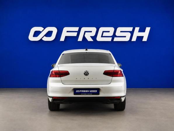 Volkswagen Passat B8 Рестайлинг с пробегом 2020 года, цена 3 149 046 рублей, 67752 км, седан, Автокод Объявления