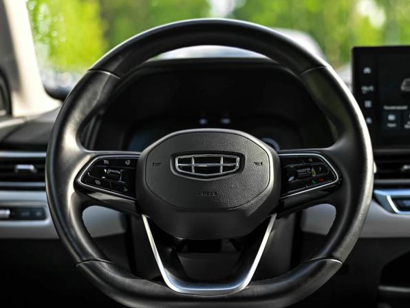 Geely Emgrand II с пробегом 2023 года, цена 1 614 000 рублей, 35728 км, седан, Автокод Объявления